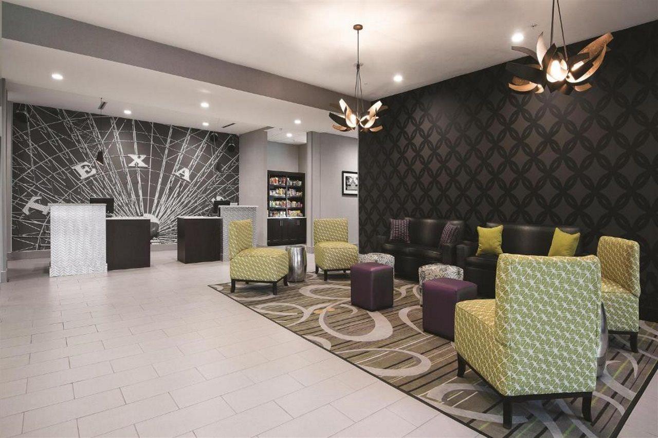 La Quinta Inn & Suites By Wyndham Lv Tropicana Stadium Las Vegas Eksteriør bilde