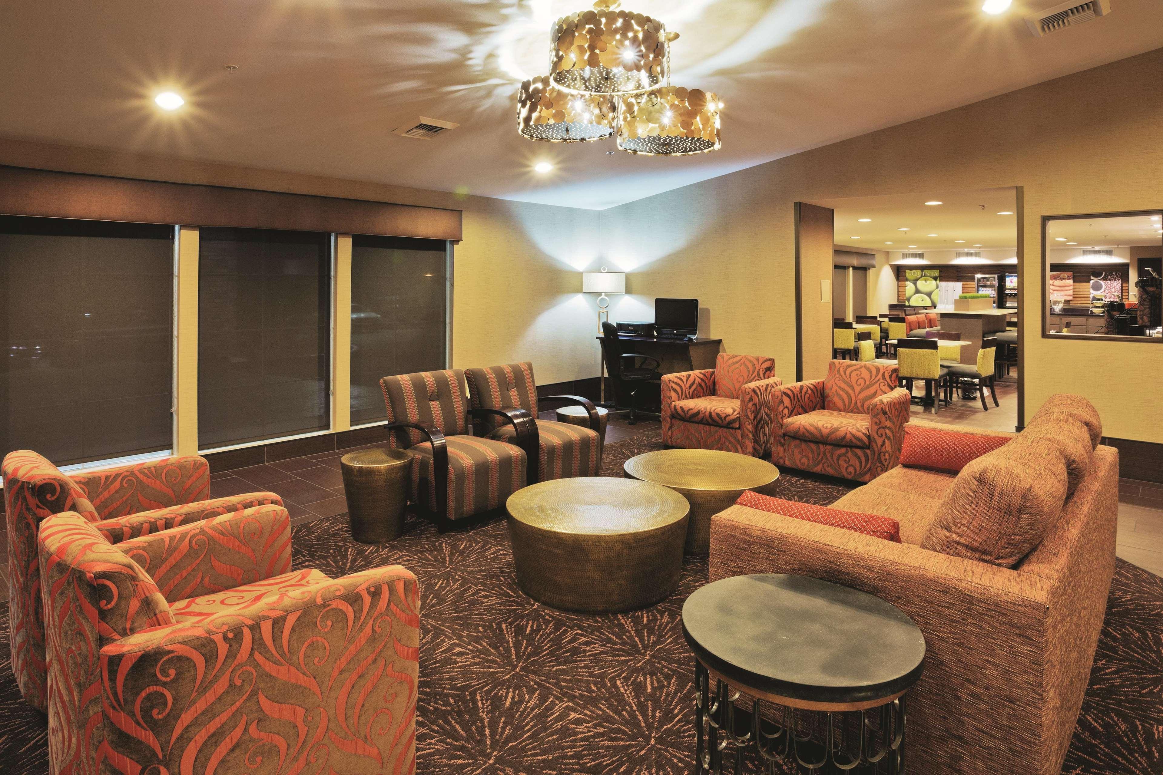La Quinta Inn & Suites By Wyndham Lv Tropicana Stadium Las Vegas Eksteriør bilde