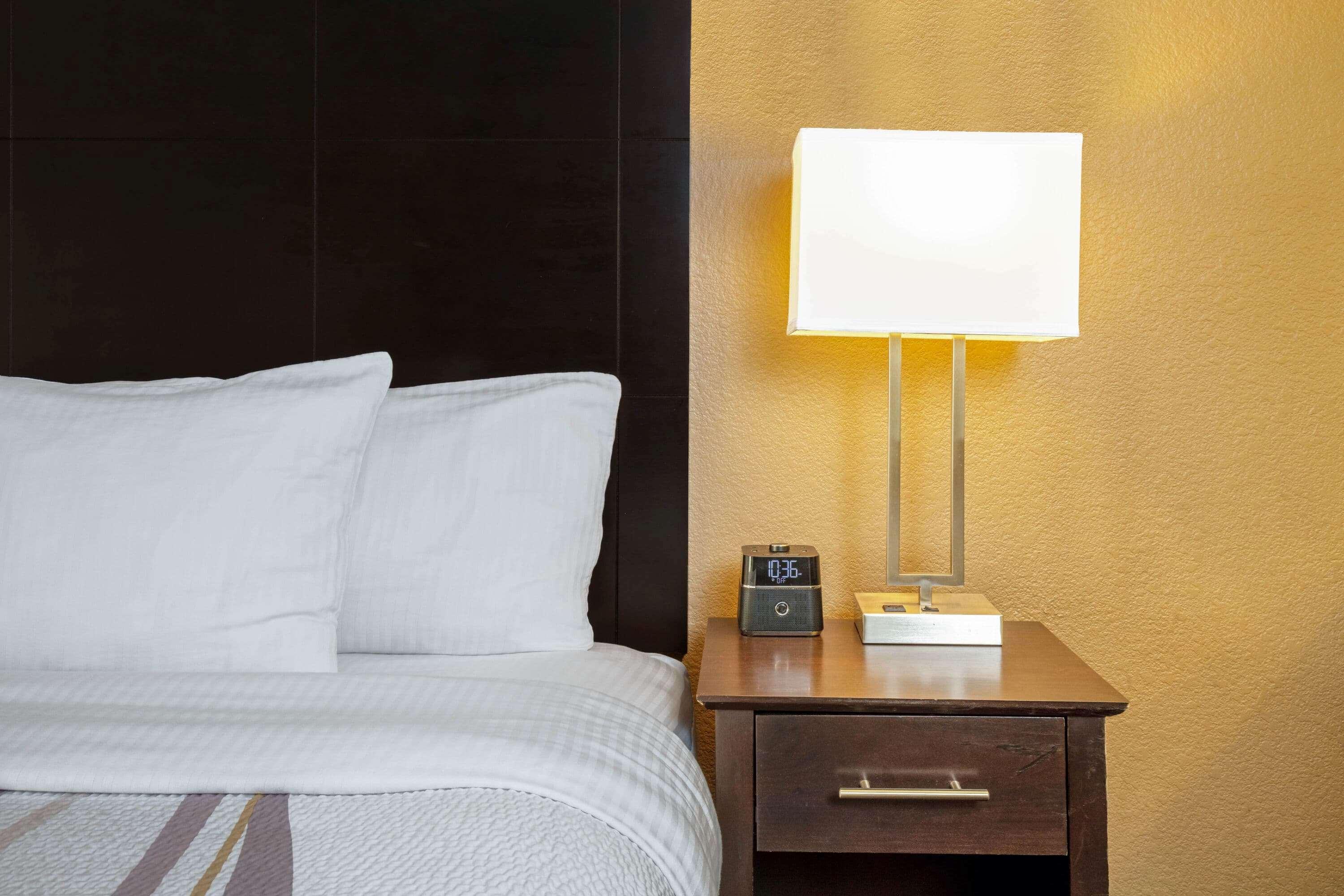 La Quinta Inn & Suites By Wyndham Lv Tropicana Stadium Las Vegas Eksteriør bilde