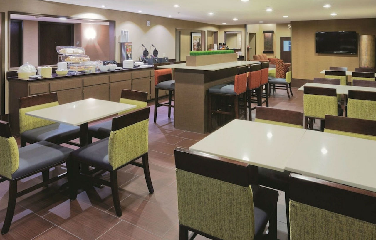 La Quinta Inn & Suites By Wyndham Lv Tropicana Stadium Las Vegas Eksteriør bilde